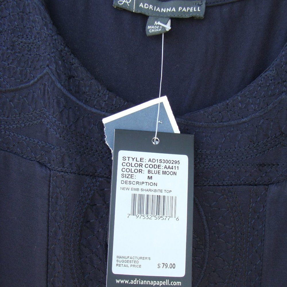 Adrianna Papel M blue embroidered sleeveless top New - Picture 5 of 14
